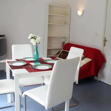 La Rochelle, 2 Pieces, 4 Personnes - Fr-1-246-47 Apartman